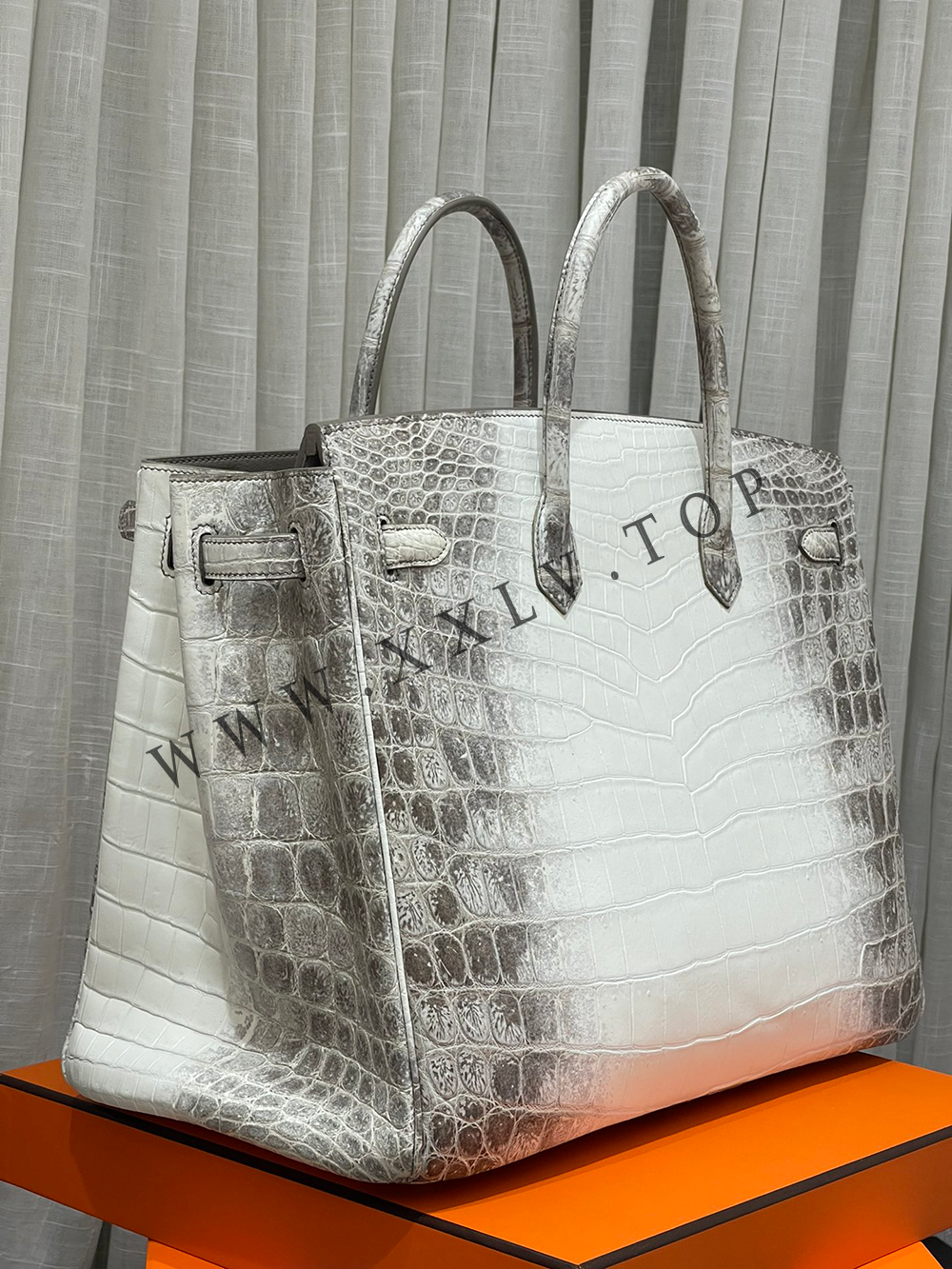 Birkin 40(40-30-21CM) Pure hand work Nile Crocodile Four oversized alligator skins Other colors can be customized - Image 3