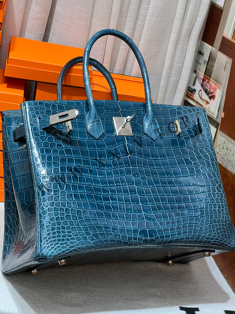 Birkin 35(35-25-18CM) Pure hand work Three pieces of skin Porosus Crocodile Other colors can be customized - Image 3