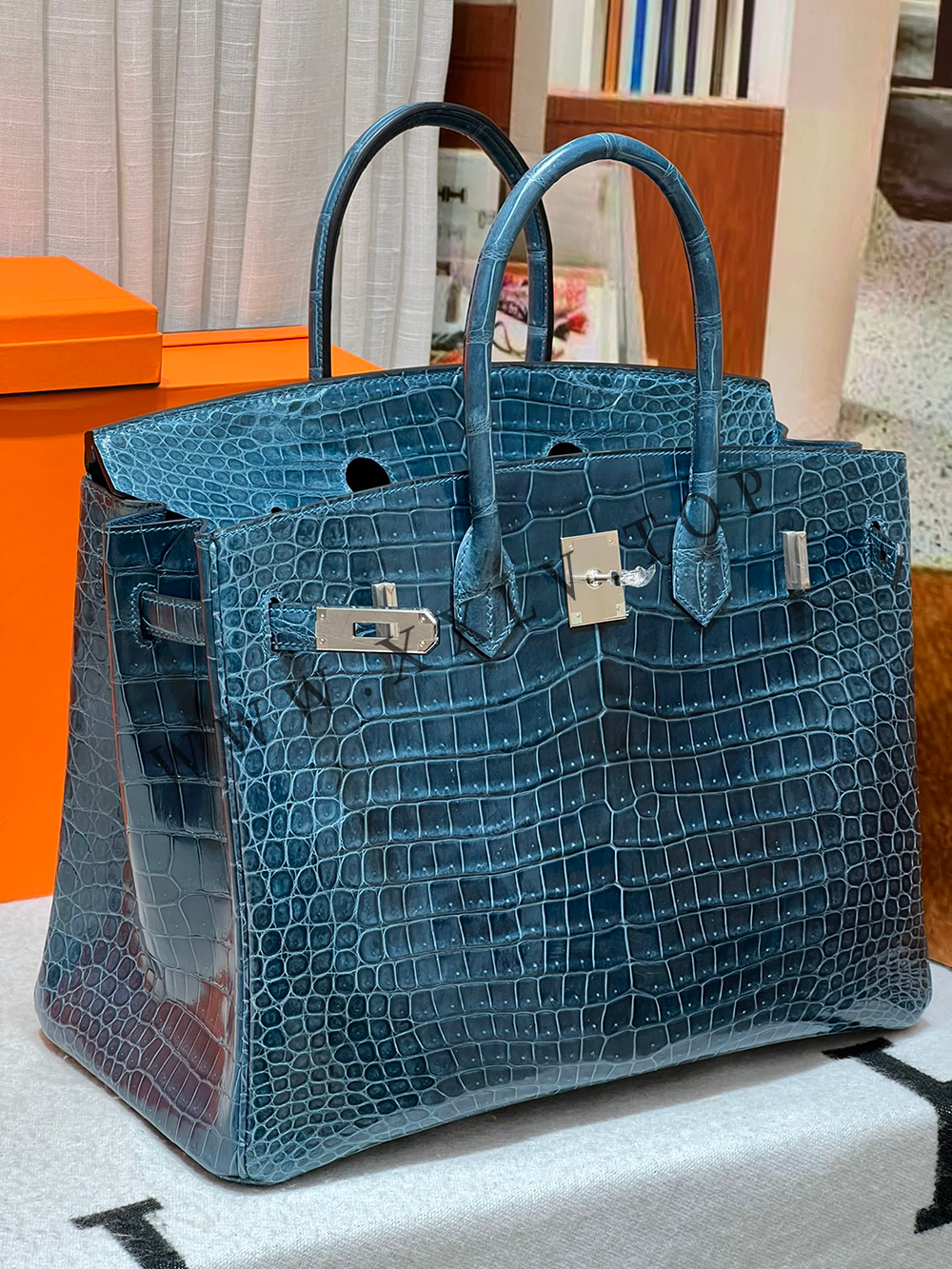 Birkin 35(35-25-18CM) Pure hand work Three pieces of skin Porosus Crocodile Other colors can be customized - Image 2