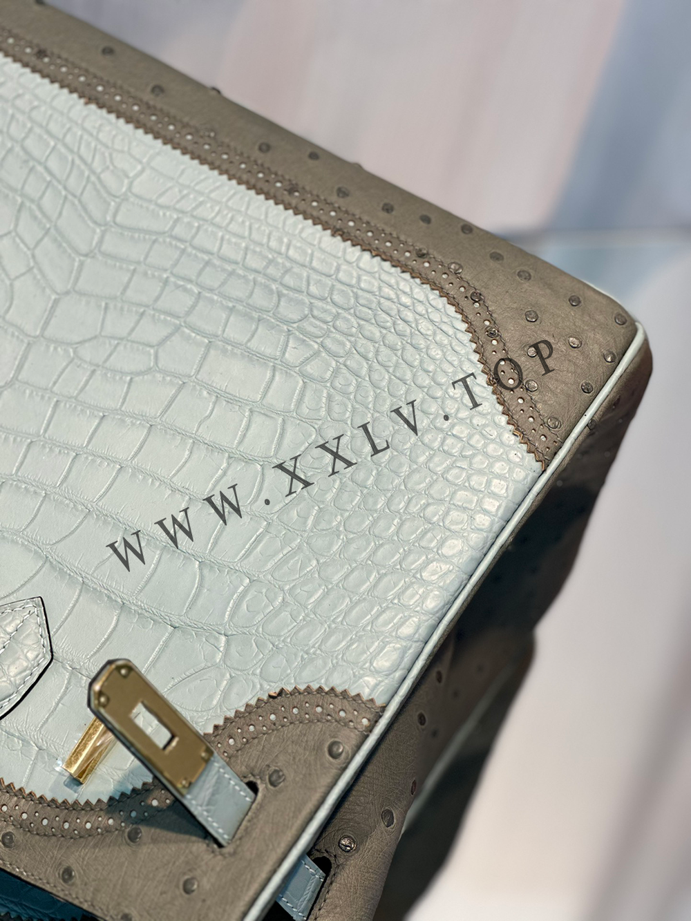 Birkin 35(35-25-18CM) Pure hand work Inner seam Three pieces of skin Nile Crocodile Other colors can be customized - Image 3
