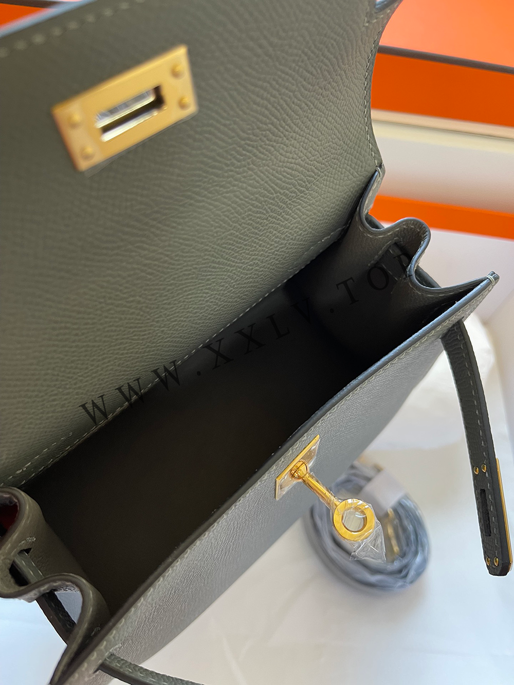 Kelly 20 (20*16*10cm) Pure hand made epsom leather - Image 2
