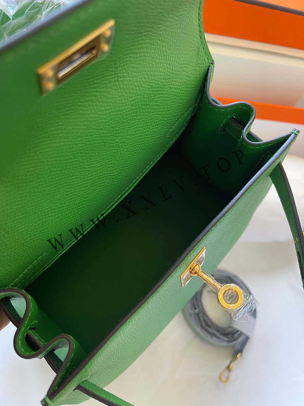Kelly 20 (20*16*10cm) Pure hand made epsom leather - Image 2