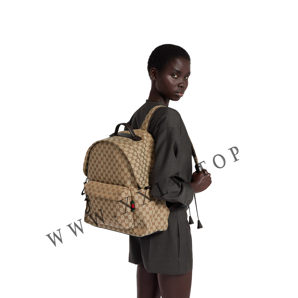 GG canvas medium backpack 824624 - Image 4