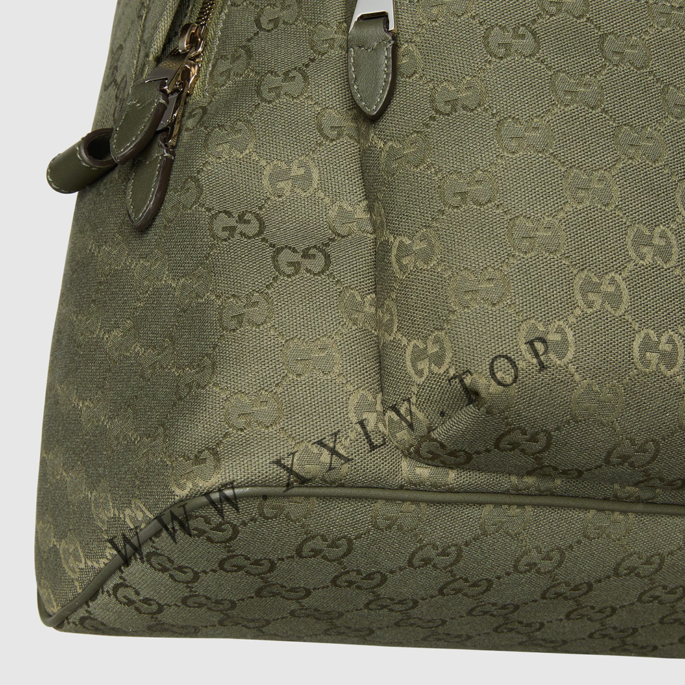 GG canvas medium backpack 834464 - Image 4