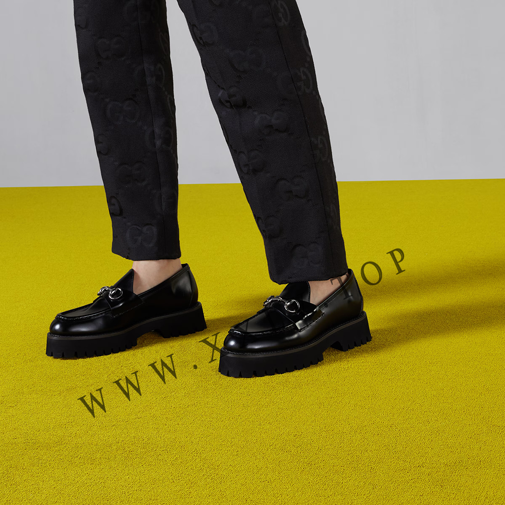 Women's loafer with Horsebit - Image 2