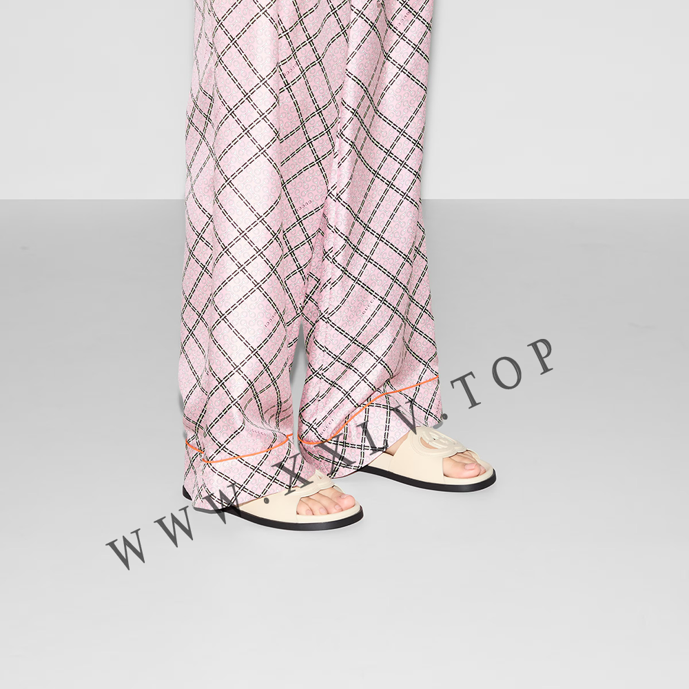 Women's Interlocking G slide sandal - Image 2