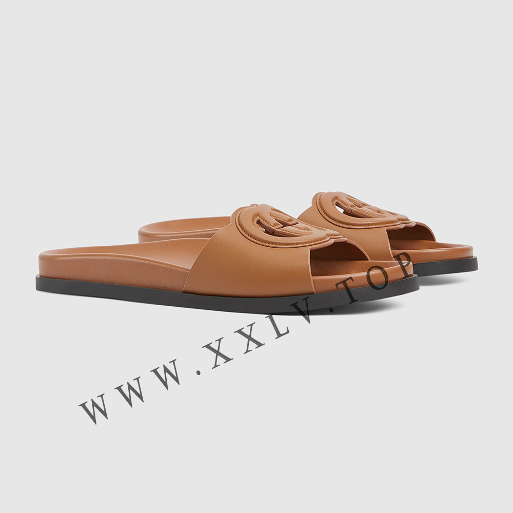 Women's Interlocking G slide sandal - Image 5