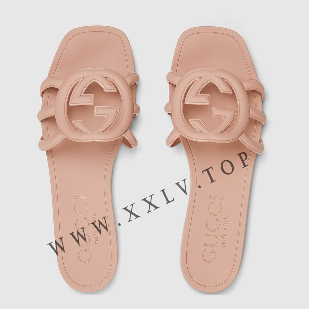 Women's Interlocking G slide sandal - Image 4