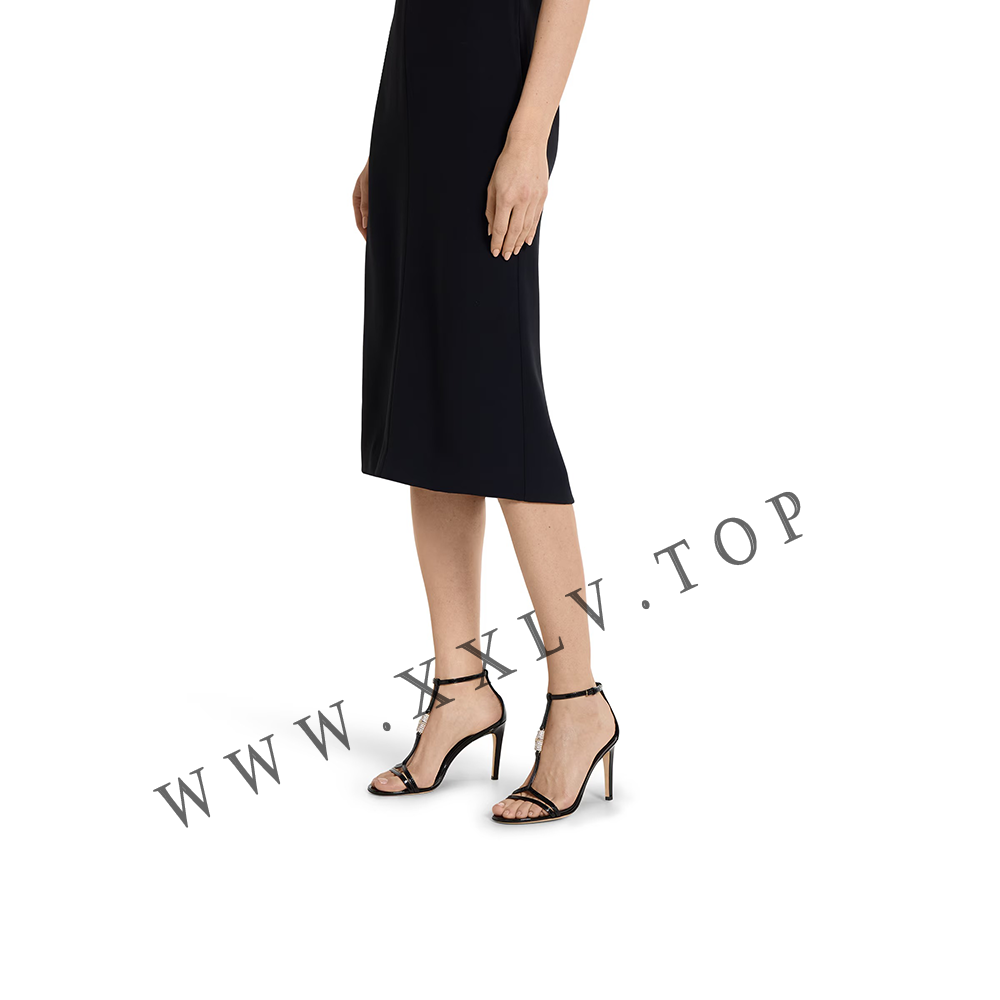 Women's sandal with bamboo - Image 2