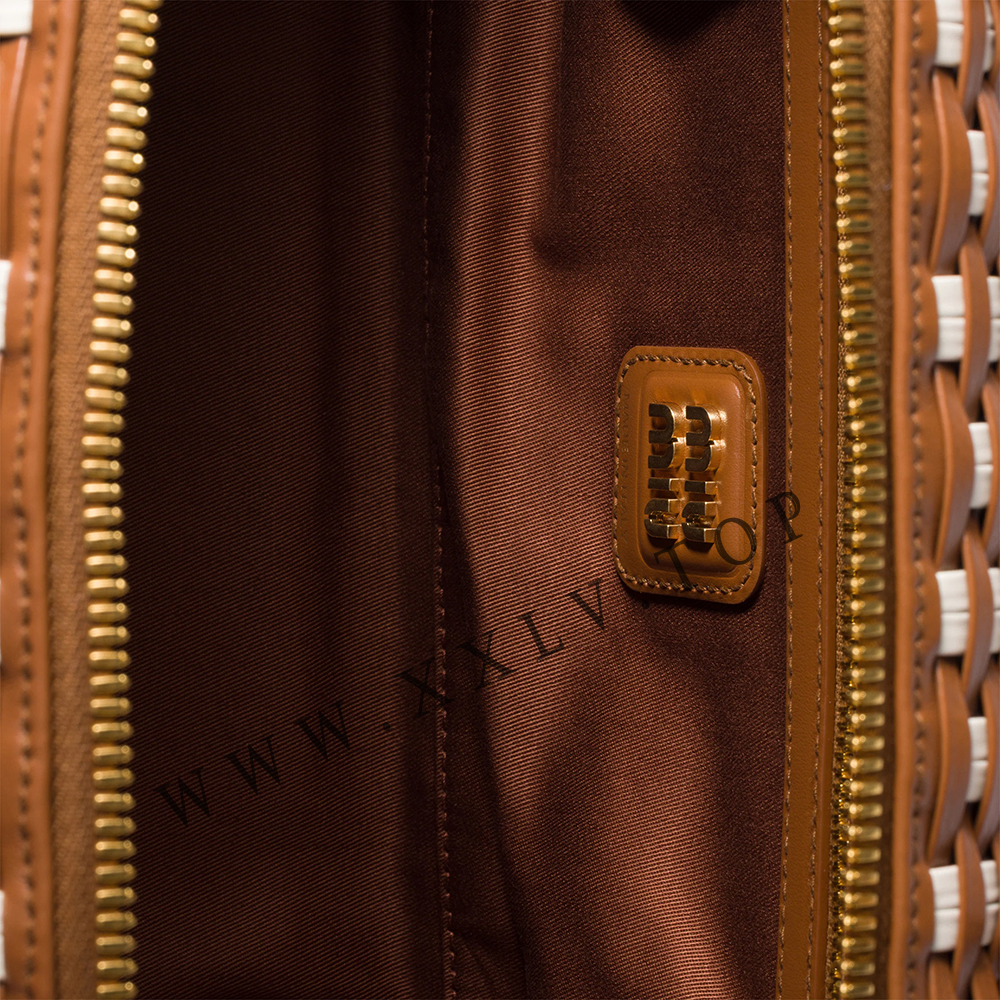 Beau leather bag - Image 4