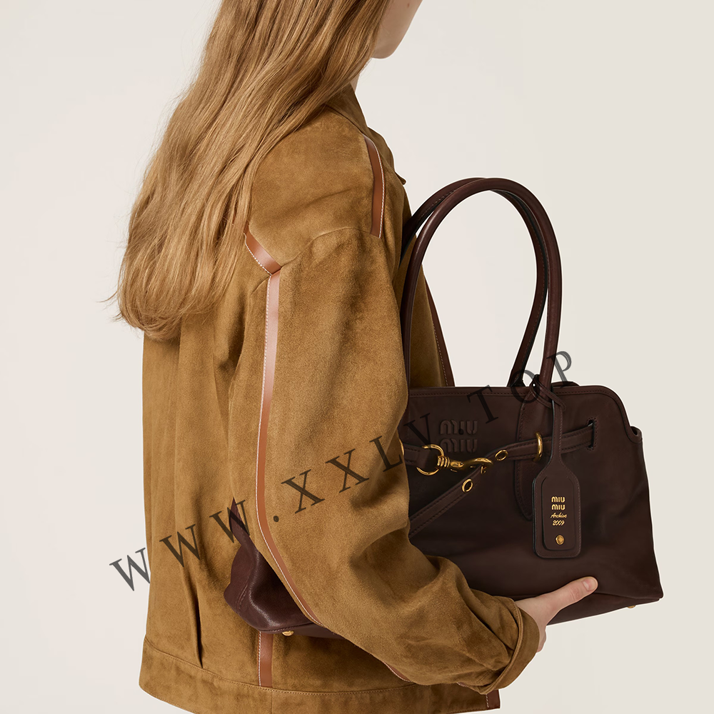 Aventure nappa leather bag - Image 3