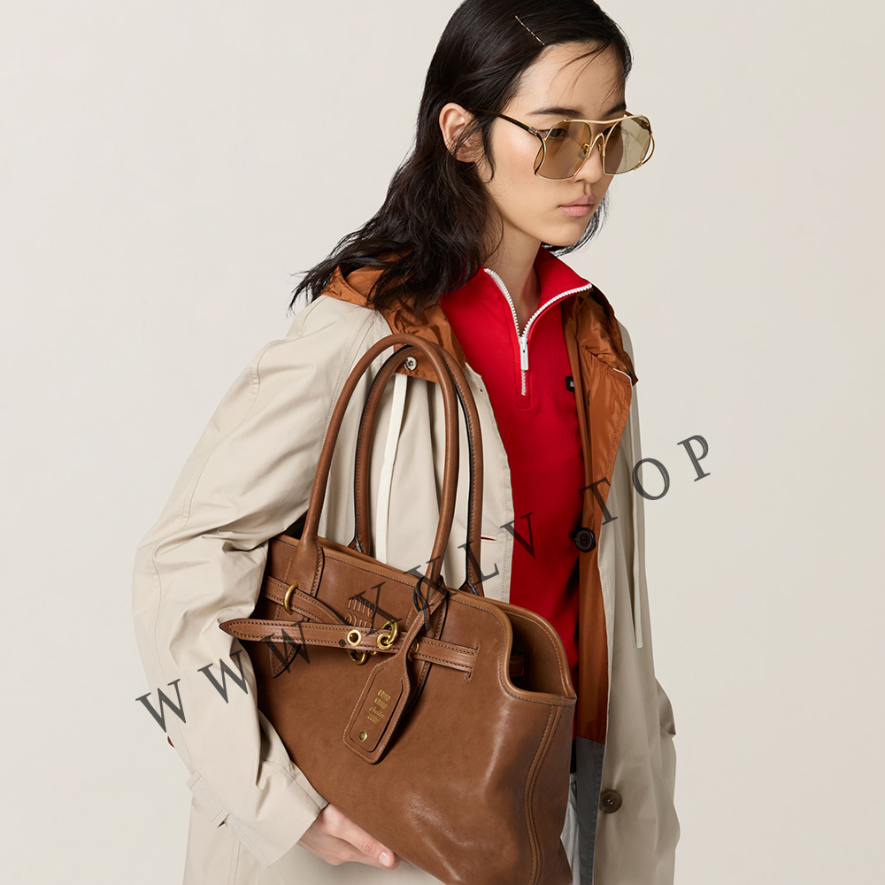 Aventure nappa leather bag - Image 2