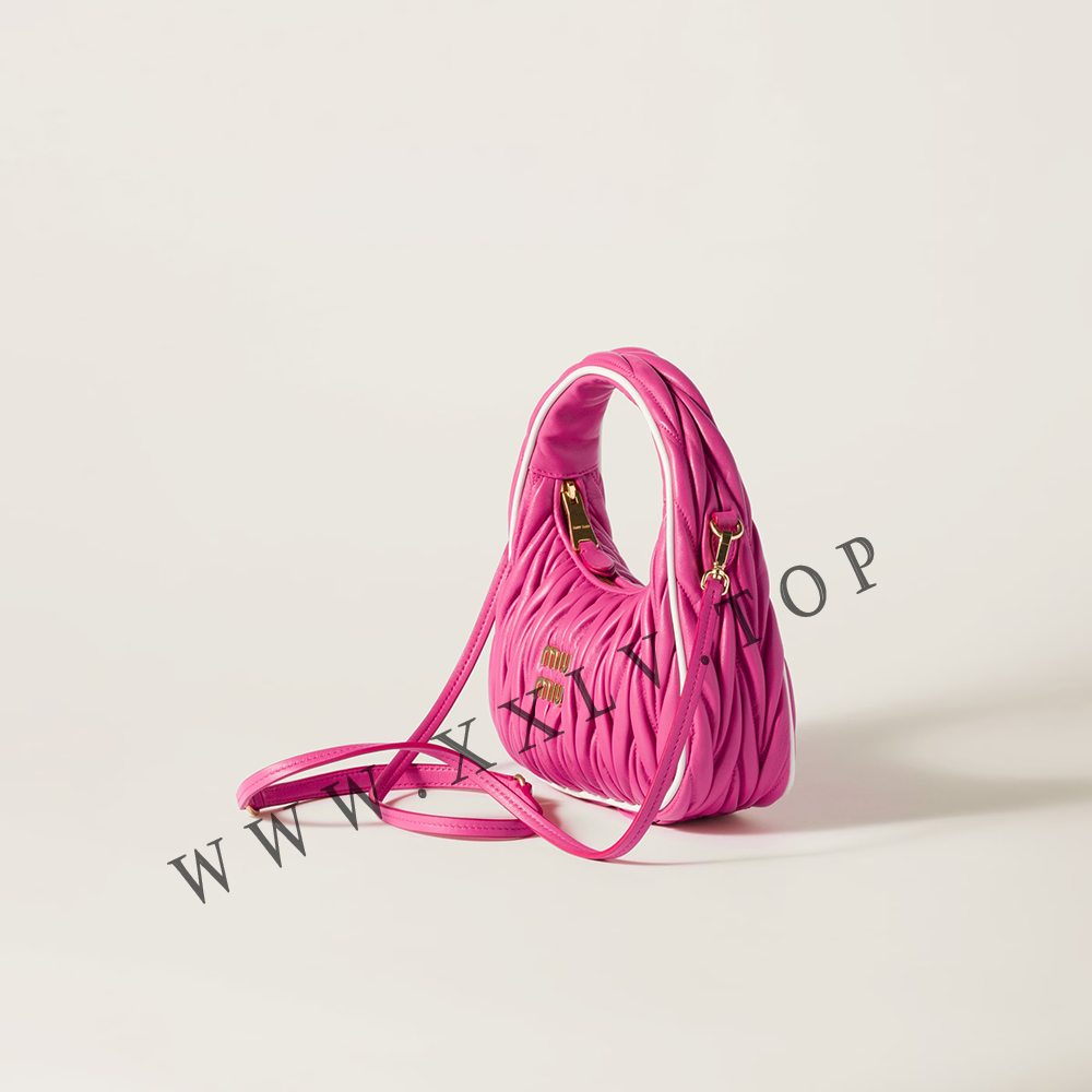 Wander matelassé nappa leather bag - Image 4
