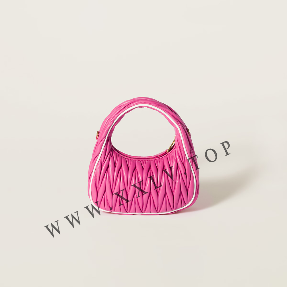 Wander matelassé nappa leather bag - Image 3