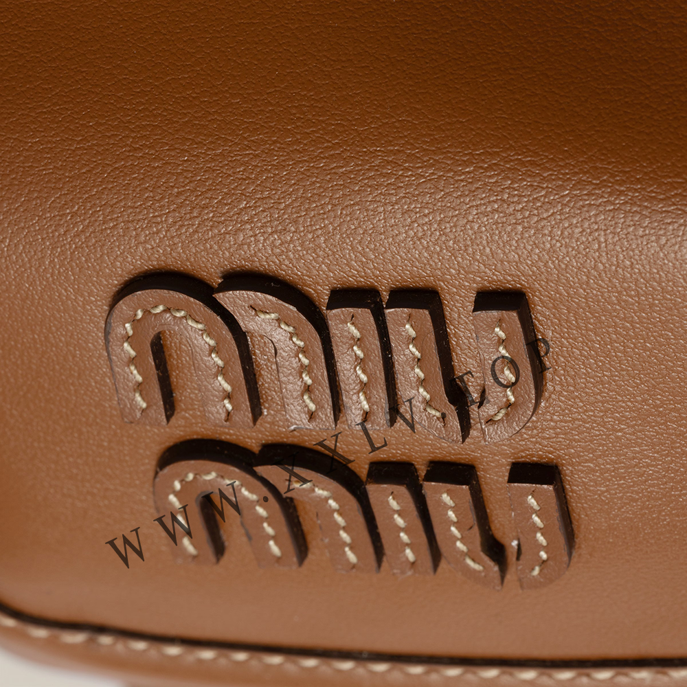 Leather backpack - Image 5