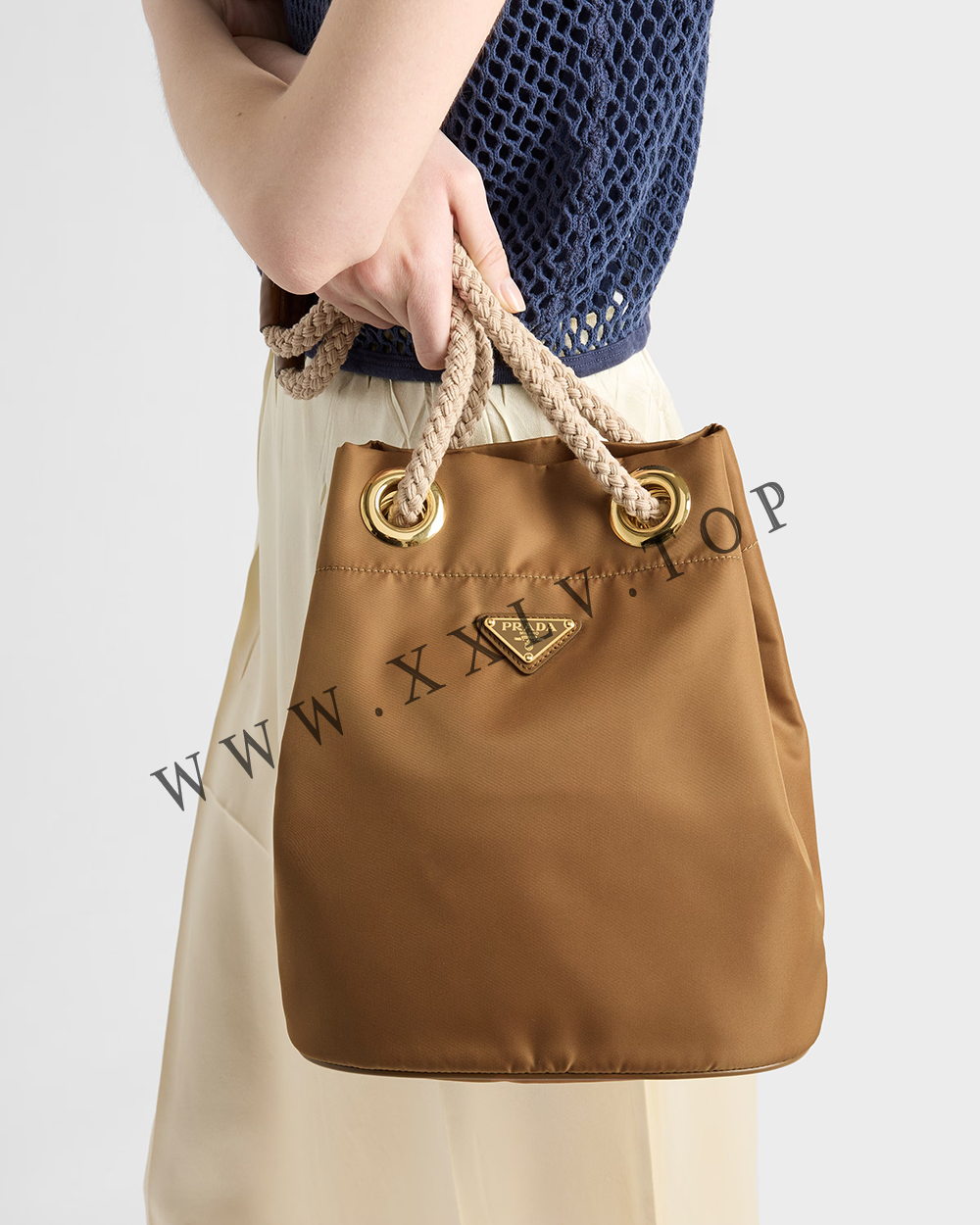 Prada Mariner Re-Nylon small bucket bag - Image 4