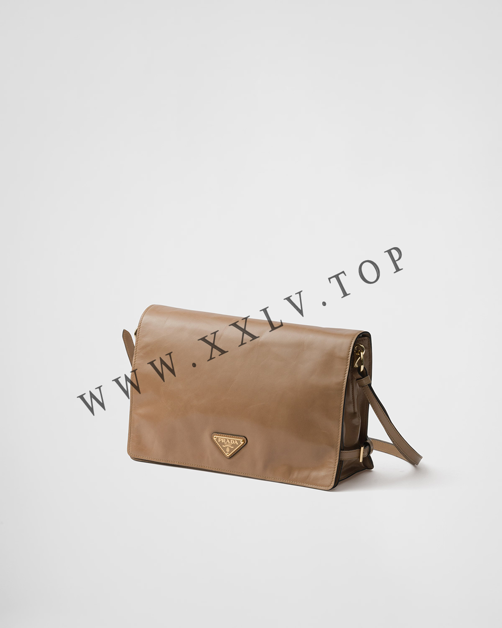 Medium leather shoulder bag - Image 5