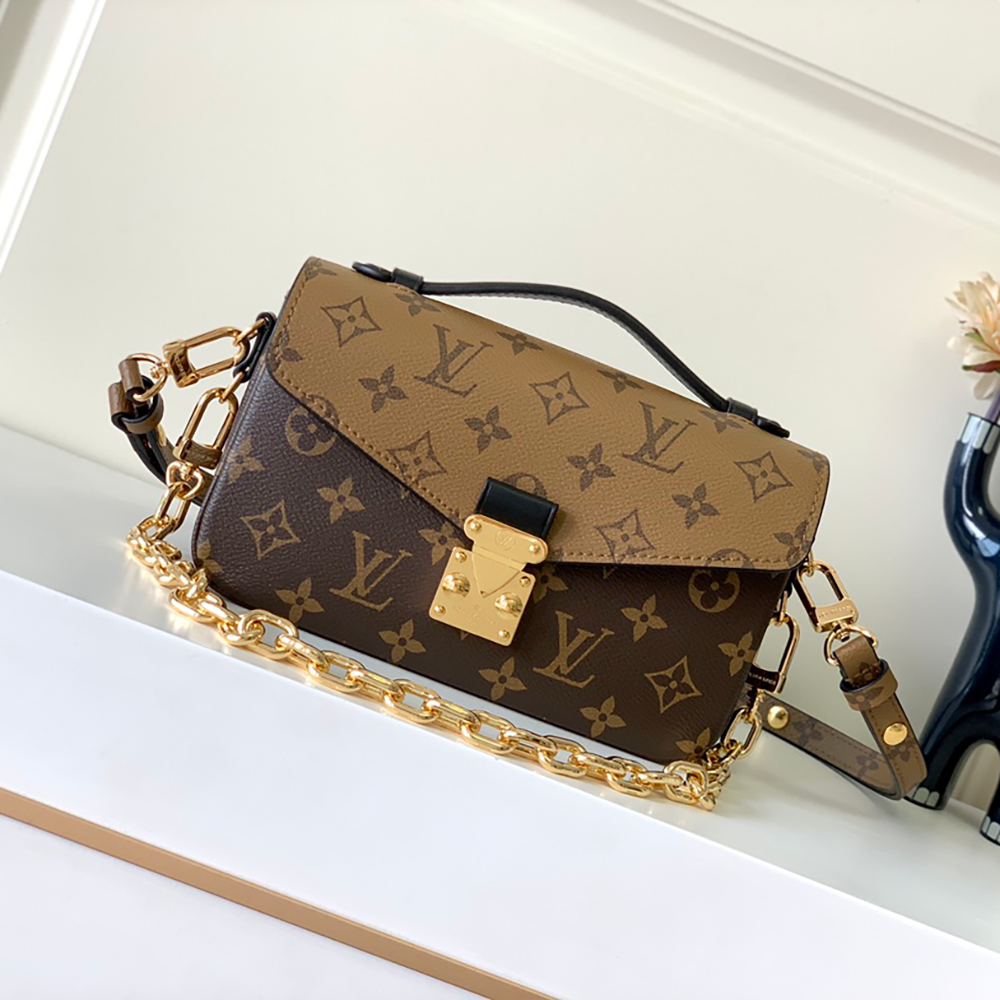 M46225 13.5 x 6 x 21.5 cm (Height x width x length)