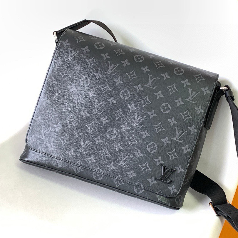M44001; Size :31x27x8CM