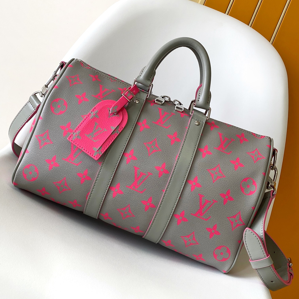 M15023 Keepall Bandoulière 35 x 21 x 16 cm (length x height x width)