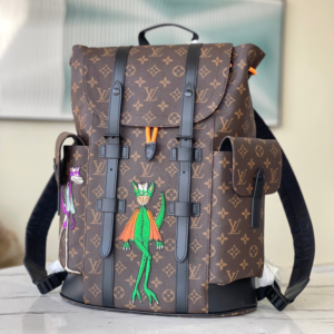 M45617 backpack  Dimensions: 41 x 47 x 13 cm