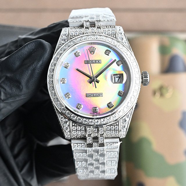 rolex journal 41mm calibre 3255 over 2000 diamonds
