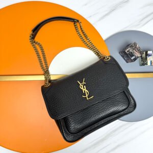 niki medium in grained lambskin (复制)