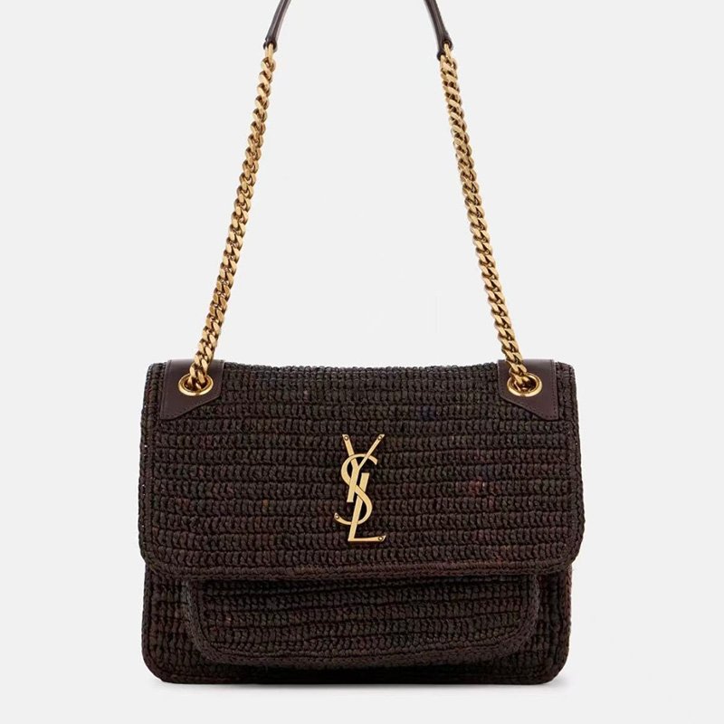college medium in quilted leather (复制)