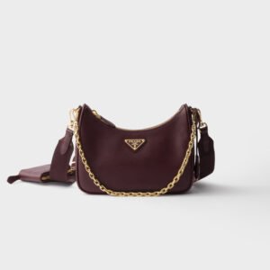 Prada Re-Edition 2005 leather bag