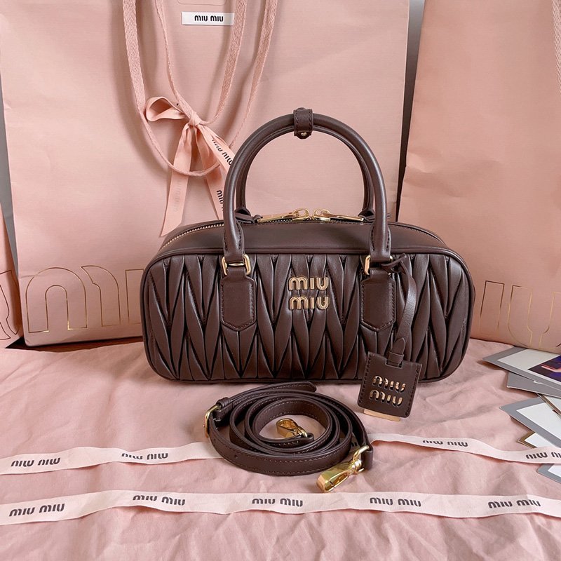 Arcadie matelassé nappa leather bag