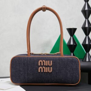Beau leather bag