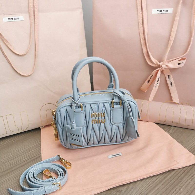 Arcadie Matelassé nappa leather bag