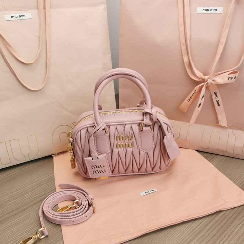 Arcadie Matelassé nappa leather bag