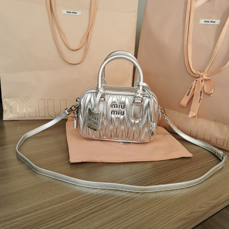 Arcadie Matelassé nappa leather bag