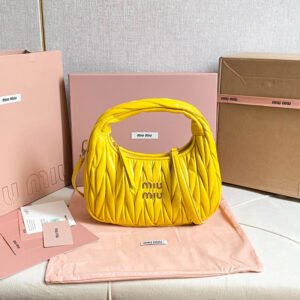 Wander matelassé suede bag
