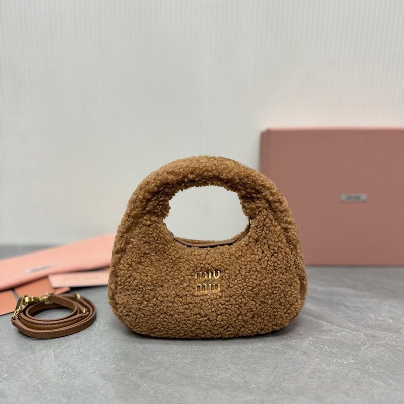 Wander matelassé nappa leather hobo mini-bag