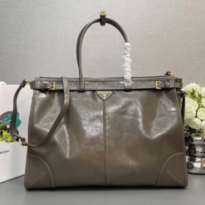 Extra large leather handbag