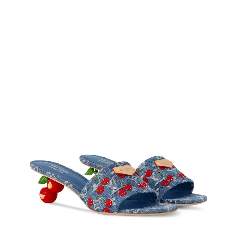 LV x TM LILY
