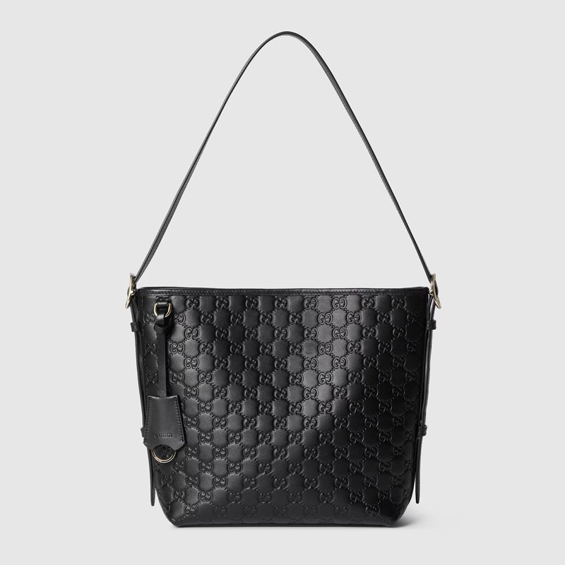 GG Emblem small shoulder bag 848881