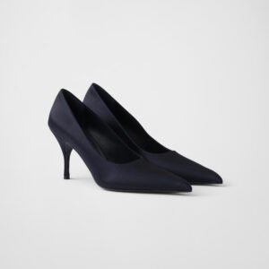 Leather pumps