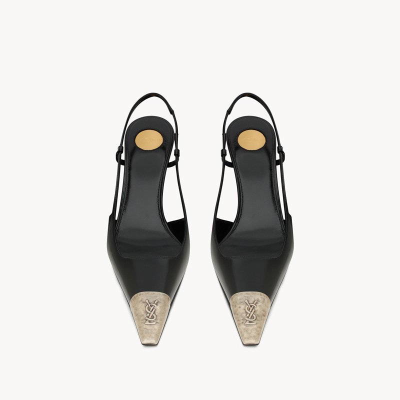 slingback pumps in patent leather