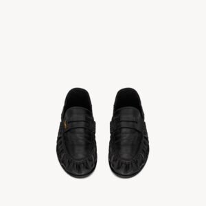 LOAFER supple in smooth leather