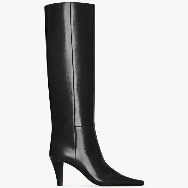 boots in smooth leather